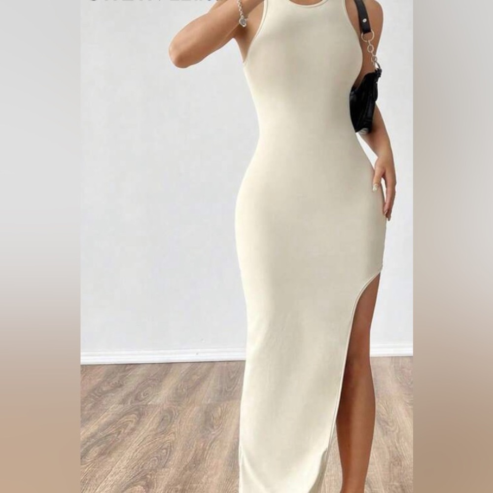 Elegant Cream Sleeveless Dress